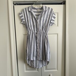 White and black collard dress